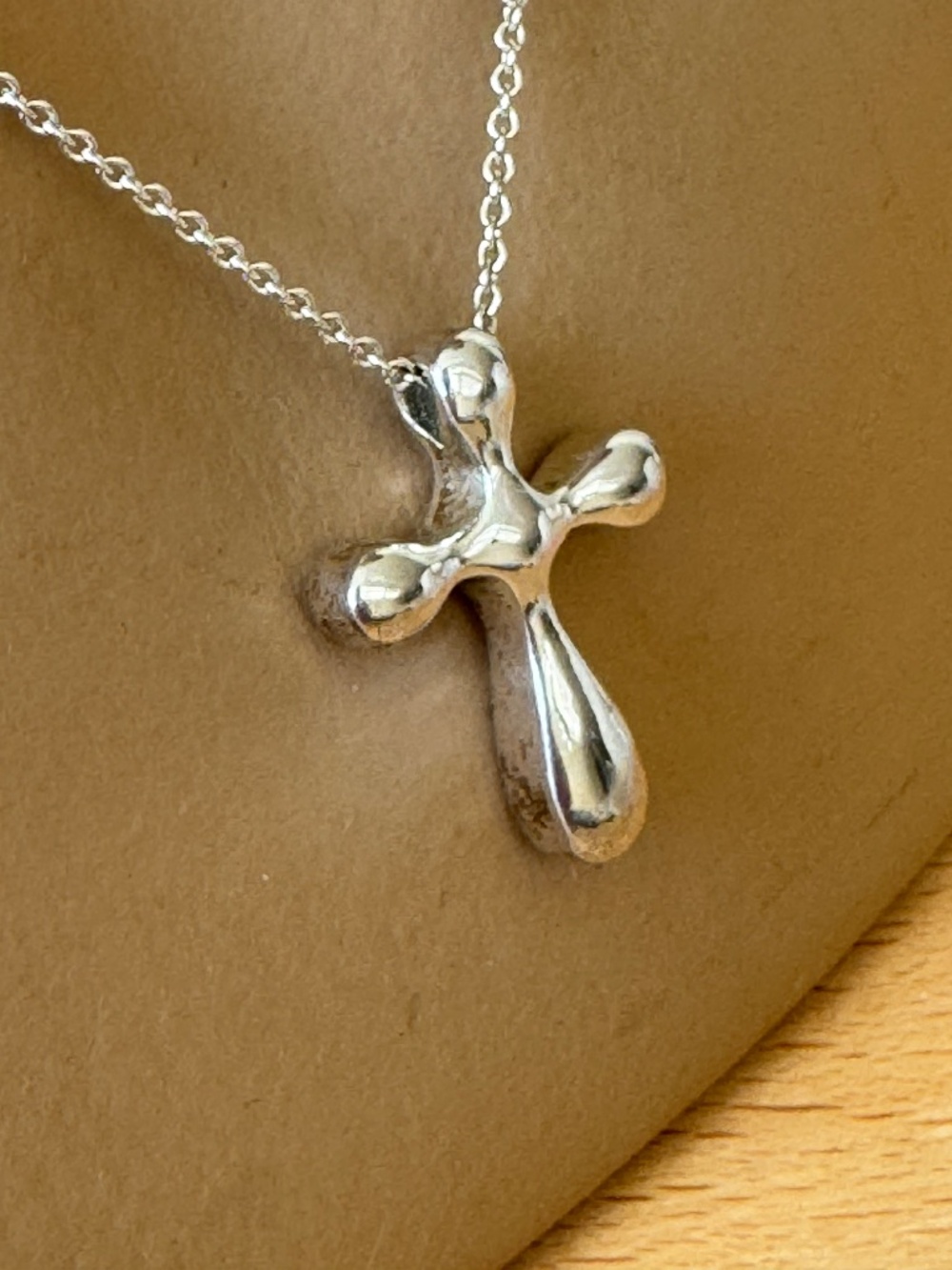Tiffany & Co Elsa Peretti Sterling Silver Cross Necklace 925 Box and Pouch